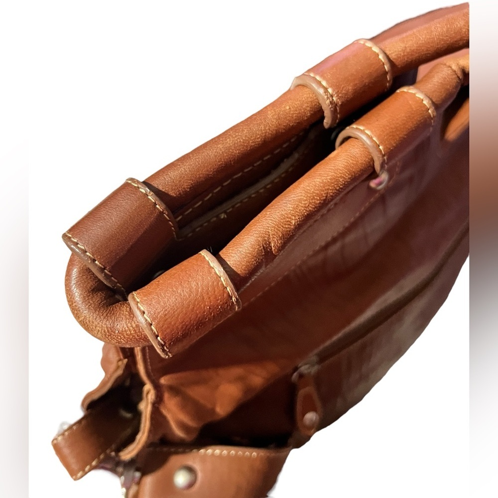 Clark’s England Soft Brown Leather Hobo Handbag/Shoulder Bag - Picture 10 of 16